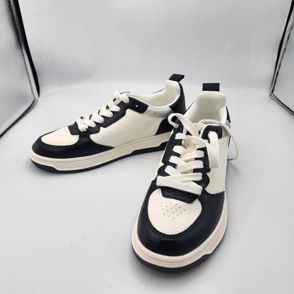 No Boundaries Shoes - No Boundaries Womens Lace Up White w/Black Trim Comfort Court Sneaker Size 7.5 N